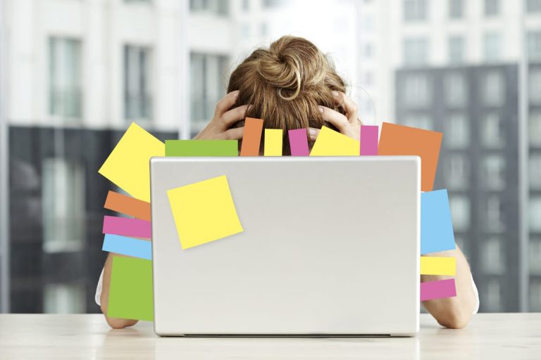 Lire la suite à propos de l’article La charge mentale : un mal invisible qui épuise les femmes actives